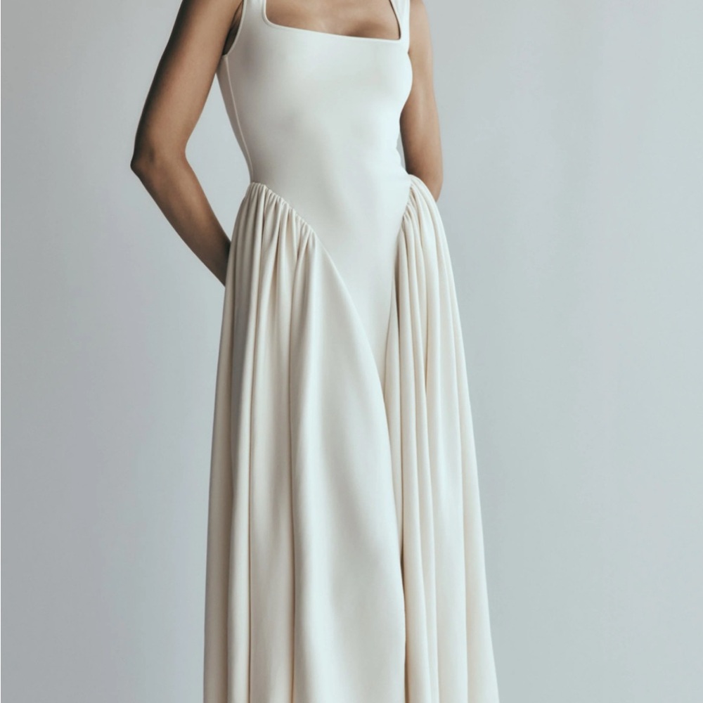 Meshki Elegant White Wedding Dress